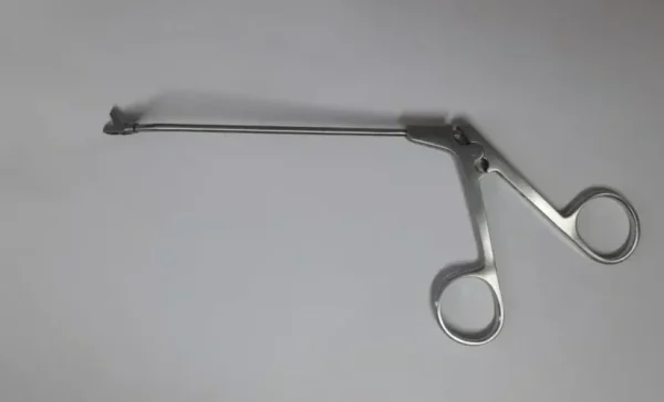 THROUGH CUTTING PUNCH LEFT